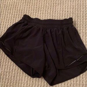 Lululemon Hotty Hot Shorts Size 4